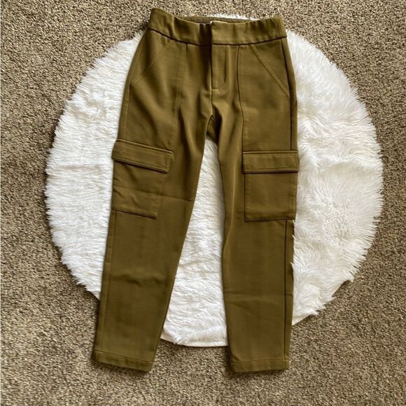 Anthropologie Olive Cargo Pants Heavy Knit Ankle length - Picture 4 of 10
